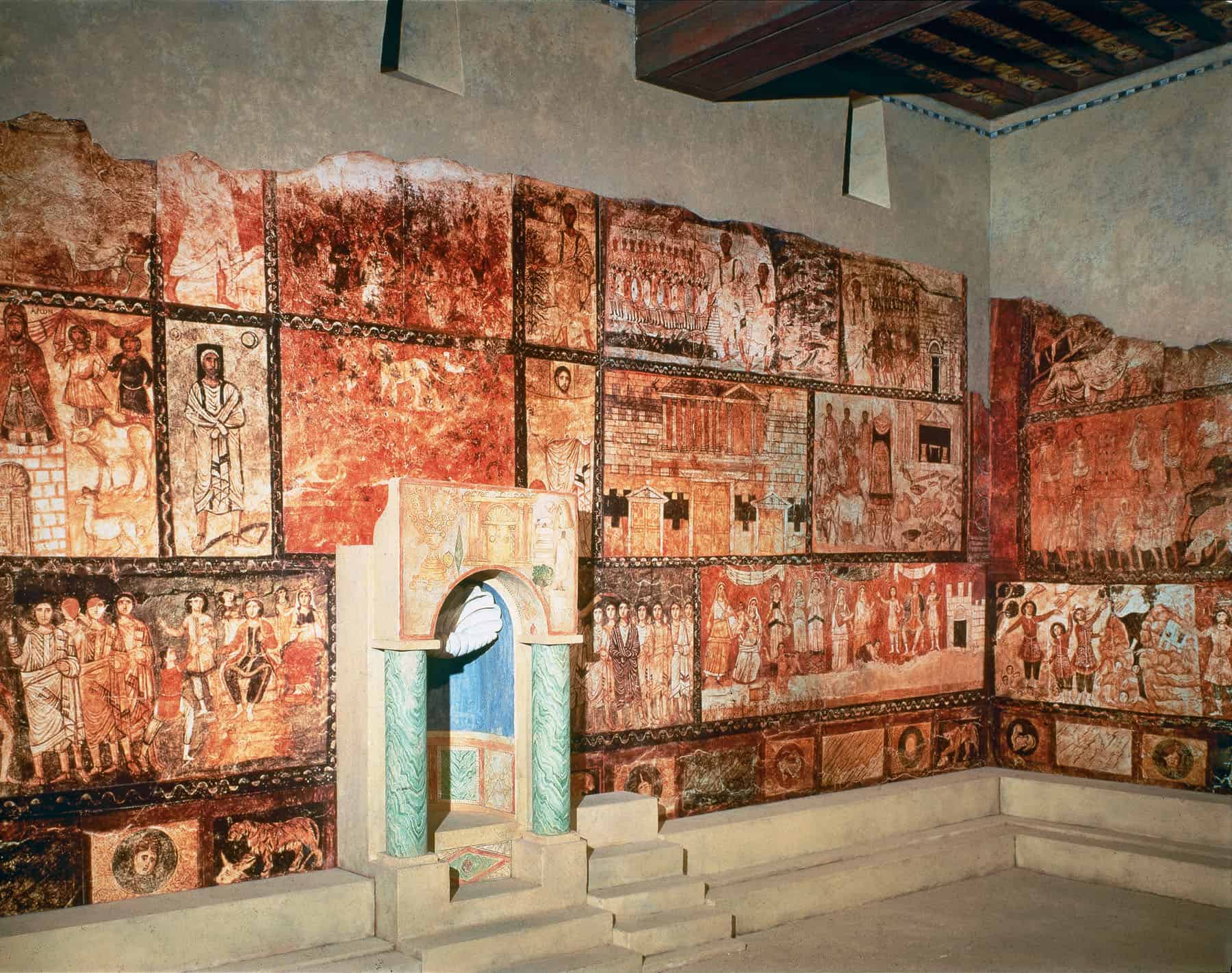 "Iconography" in Jewish Synagoge in Dura-Europos, dating back to the 2nd century AD.